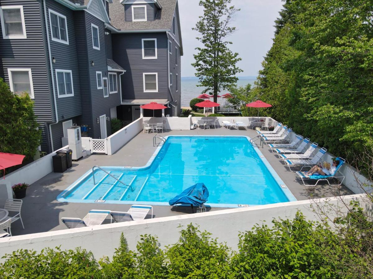 103 North Shore Inn Traverse City Kültér fotó