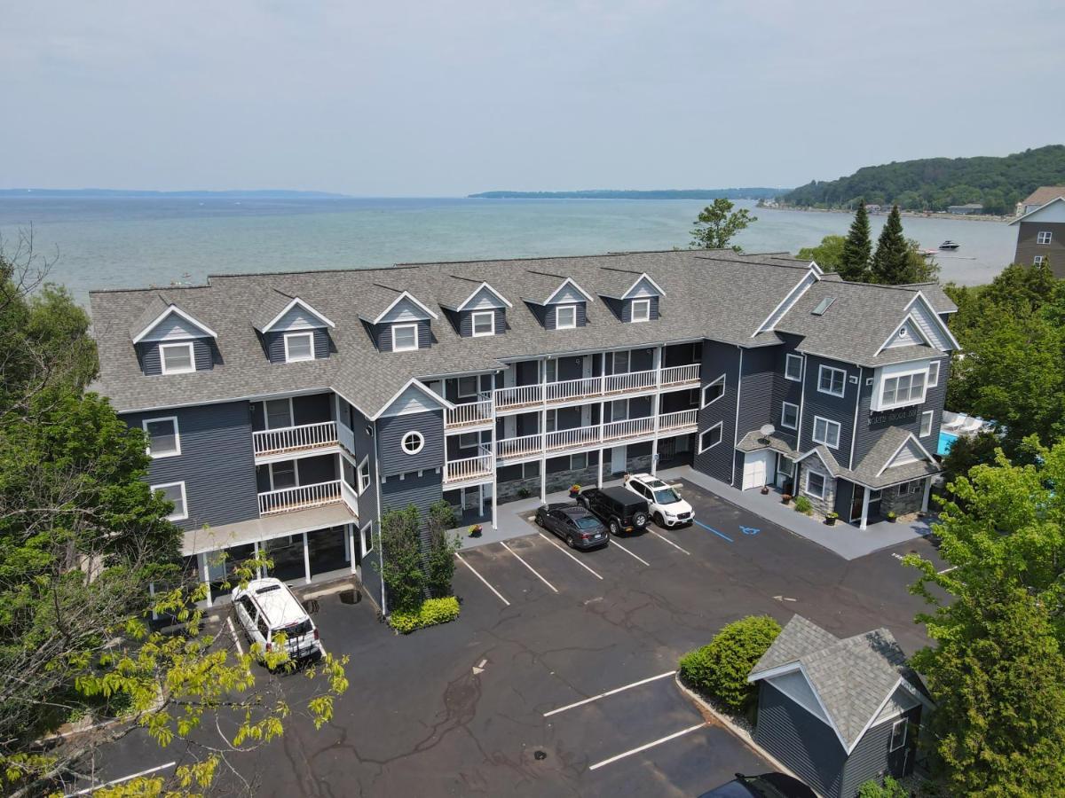 103 North Shore Inn Traverse City Kültér fotó